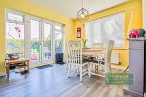 Photo 33- click for photo gallery